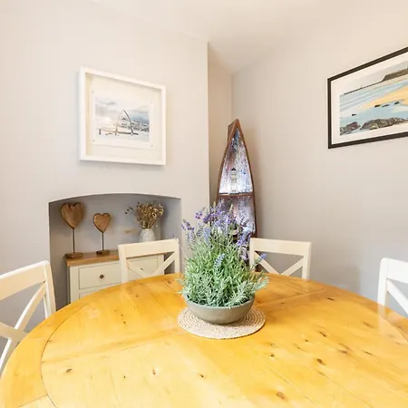 Host & - Arundel Holiday home